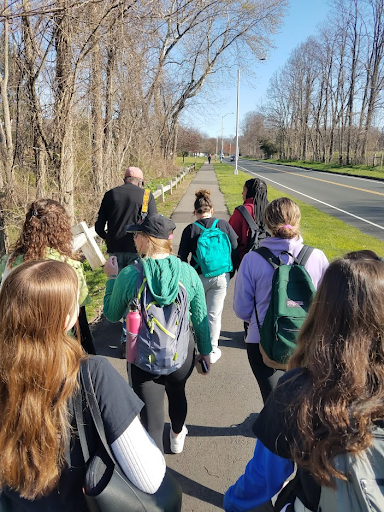 Students led by Dr. Francis on day two’s Planet Walk to Northwest Park. Photo credit: Justin Kaput
